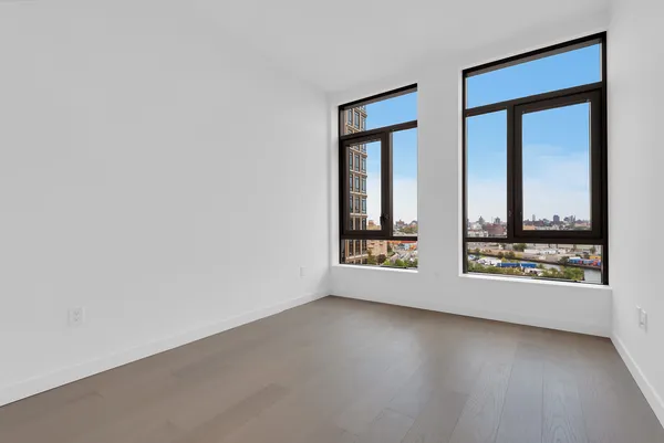 $9,000 | 480 Kent Avenue, Unit 11B | Williamsburg