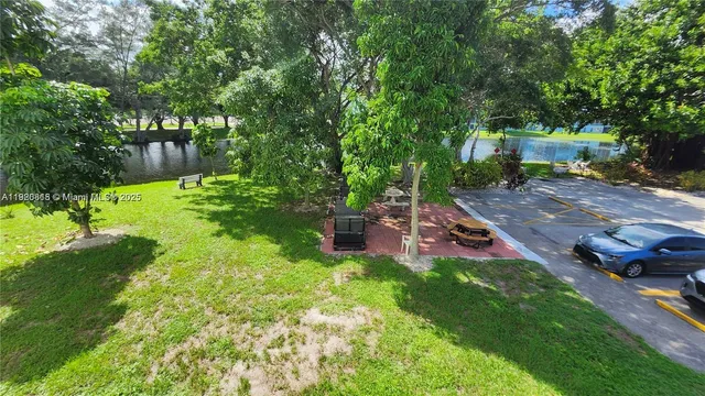 $165,000 | 253 Prescott M, Unit 253, Deerfield Beach, FL 33442