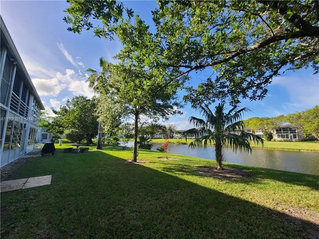 $165,000 | 253 Prescott M, Unit 253, Deerfield Beach, FL 33442