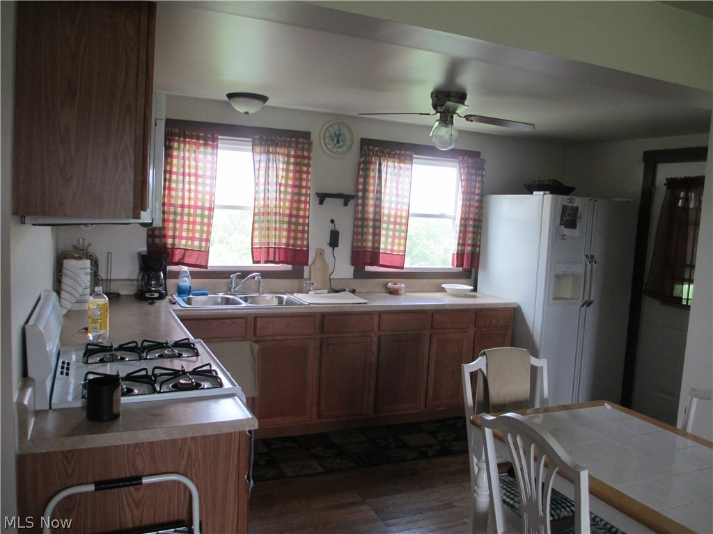 67685-2 Fairground Road Lore City, OH 43755 - Photo 3 of 5