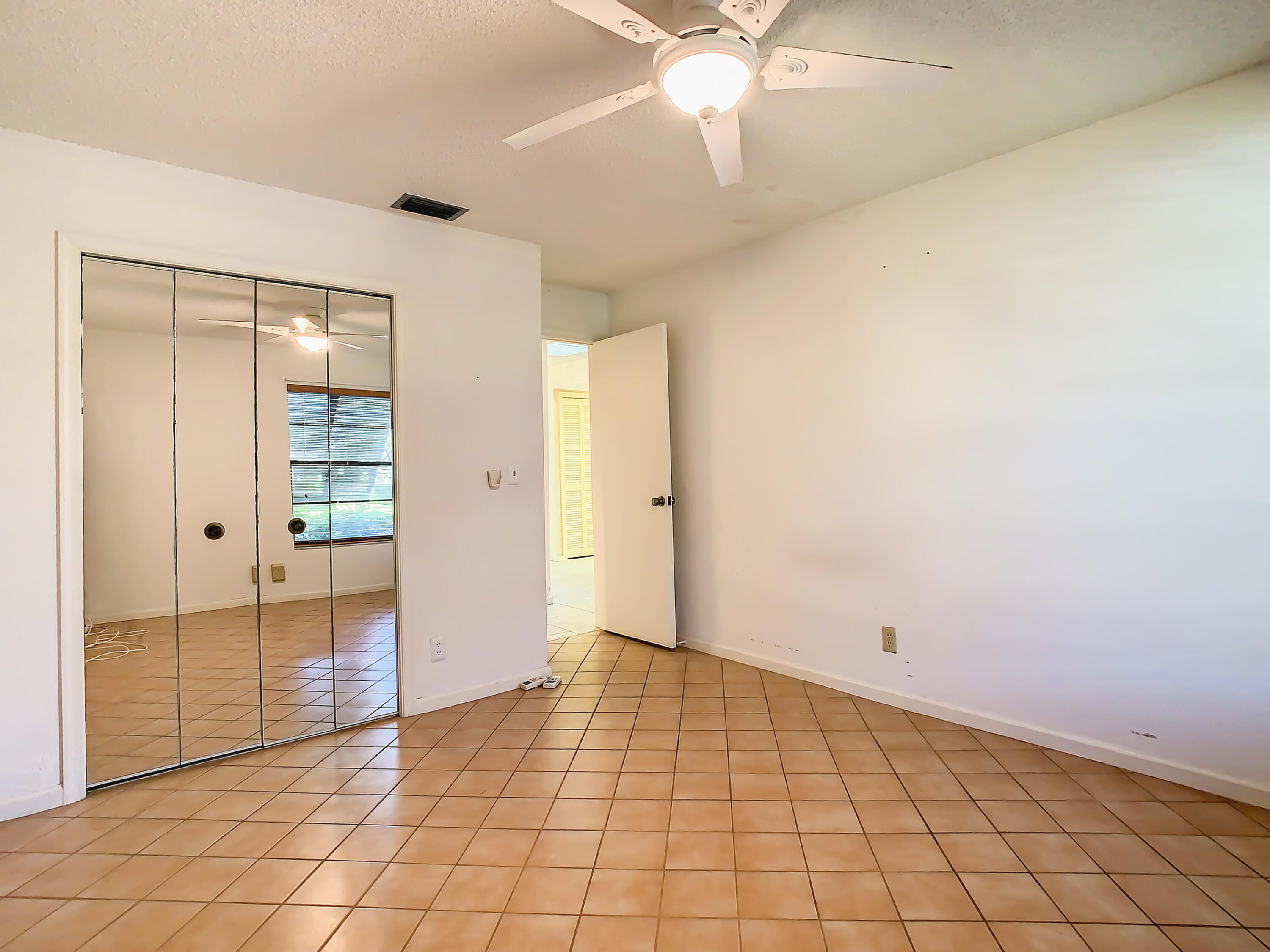 11 Ridge Pointe Drive, Unit D Boynton Beach, FL 33435 - Photo 13 of 26 11 Ridge Pointe Drive #D-31