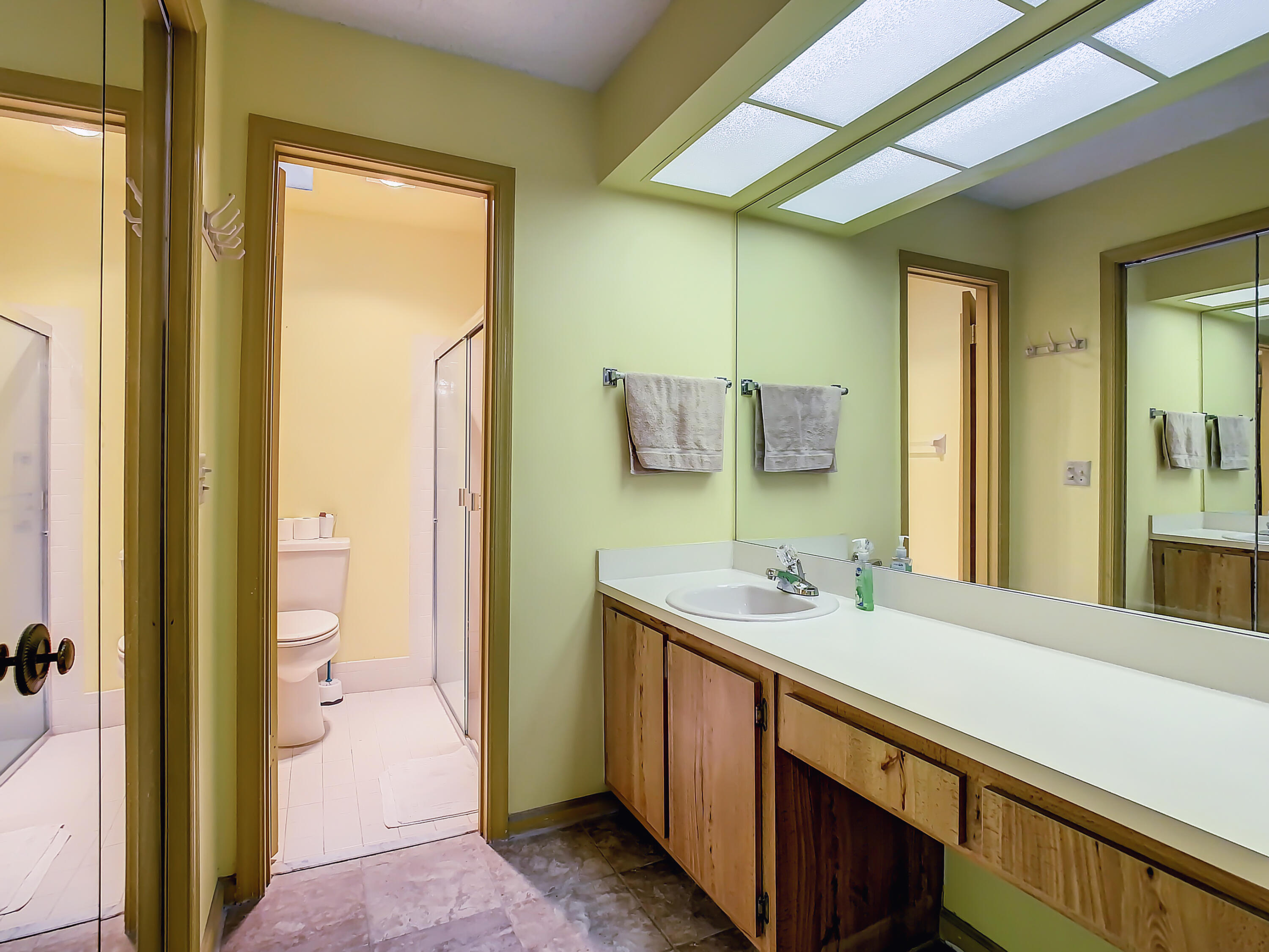 11 Ridge Pointe Drive, Unit D Boynton Beach, FL 33435 - Photo 10 of 26 11 Ridge Pointe Drive #D-28