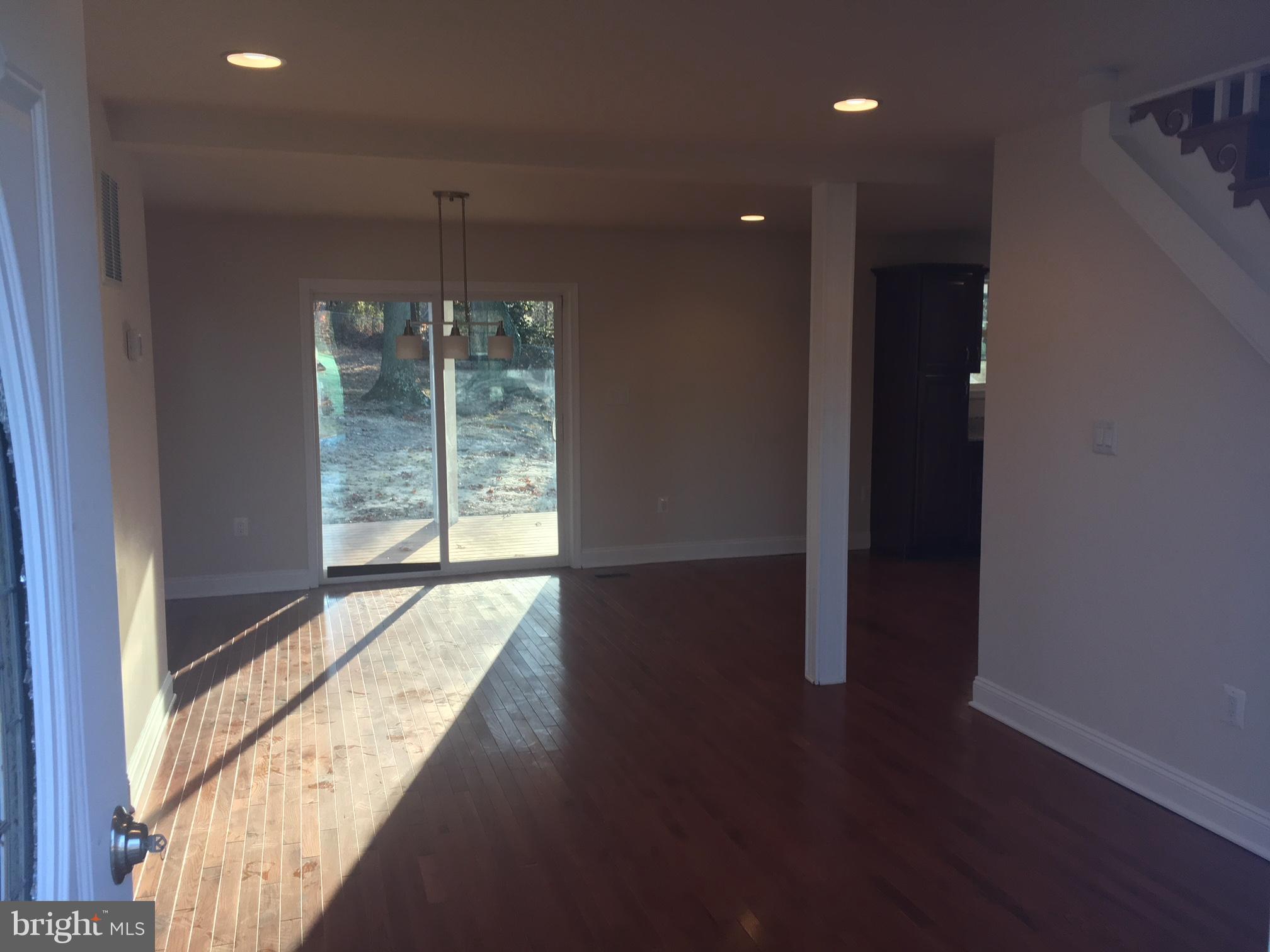 4115 Maple Road Morningside, MD 20746 - Photo 7 of 26 Dining Room