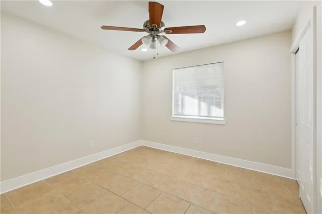 $2,400 | 530 Ashlawn Drive, Harahan, LA 70123