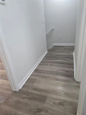 a view of an empty walk in closet