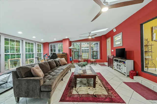 $279,500 | 1950 Longview Drive, Tallahassee, FL 32303