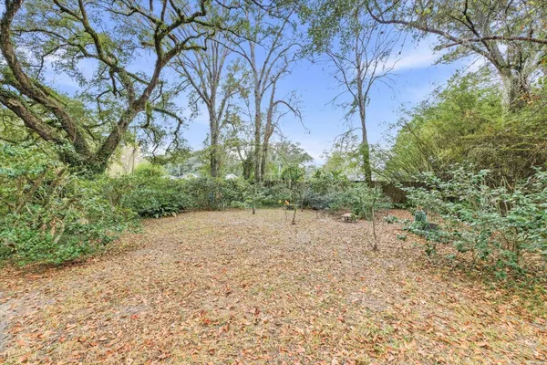 $279,500 | 1950 Longview Drive, Tallahassee, FL 32303