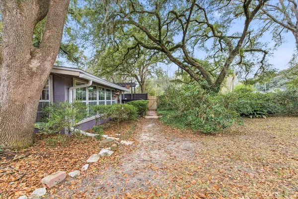$279,500 | 1950 Longview Drive, Tallahassee, FL 32303