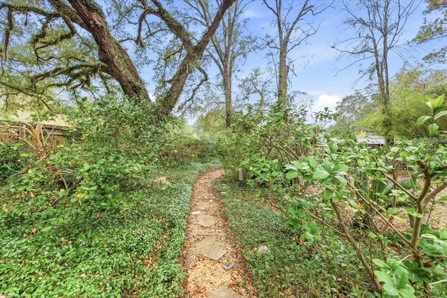 $279,500 | 1950 Longview Drive, Tallahassee, FL 32303