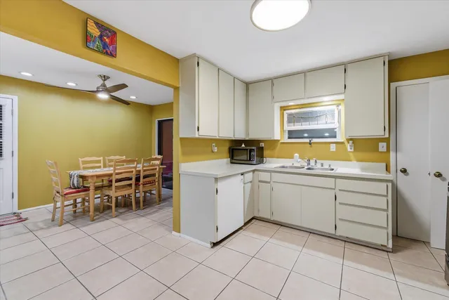 $279,500 | 1950 Longview Drive, Tallahassee, FL 32303