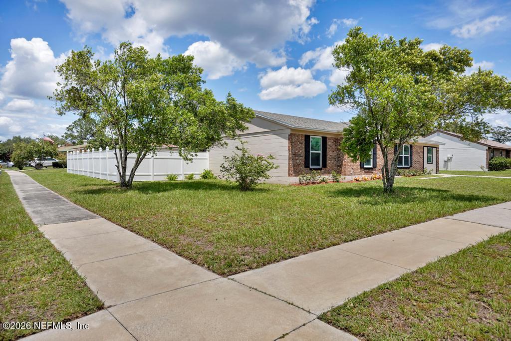 8149 Justin Road South Jacksonville, FL 32210 - Photo 4 of 32 8149 Justin Rd -4