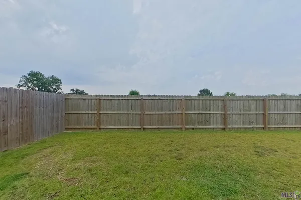 $1,895 | 410 Mango Drive, Lafayette, LA 70507