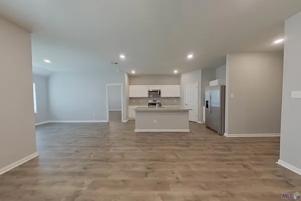 $1,895 | 410 Mango Drive, Lafayette, LA 70507