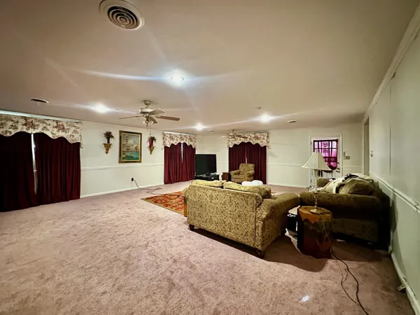 $375,000 | 1108 Whitehaven Lane, Memphis, TN 38116