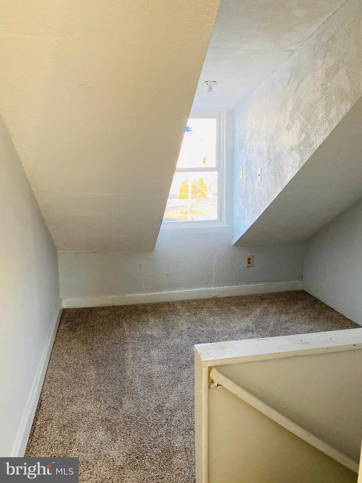 239 Exeter Street Reading, PA 19601 - Photo 14 of 14 Extra space off bedroom 3