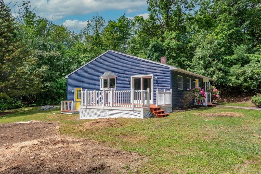 65 Carter Road Worcester, MA 01609 - Photo 17 of 21 Gallery Image 17
