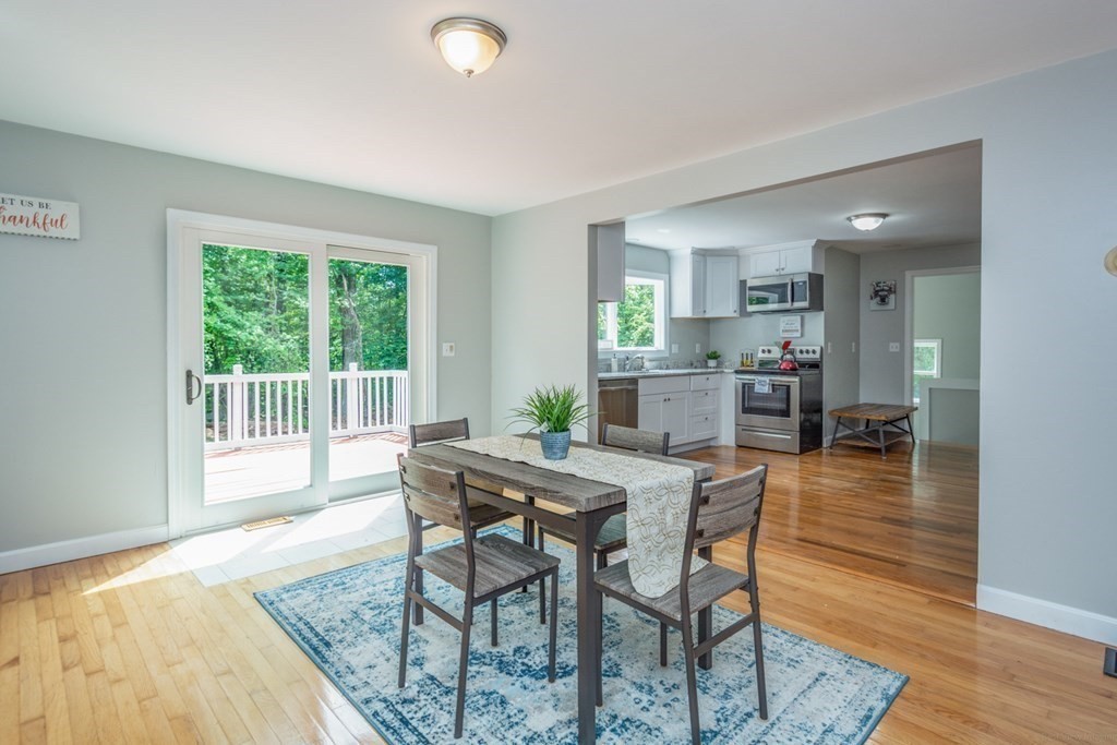 65 Carter Road Worcester, MA 01609 - Photo 8 of 21 Gallery Image 8