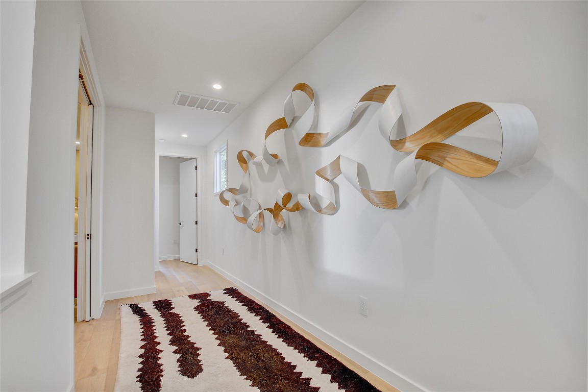 2006 Ford Street Austin, TX 78704 - Photo 27 of 40 Second floor hallway