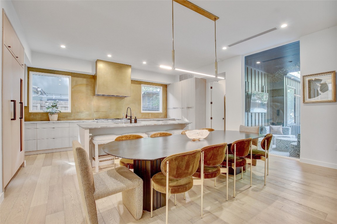 2006 Ford Street Austin, TX 78704 - Photo 7 of 40 Dining area flowing seamlessly into kitchen