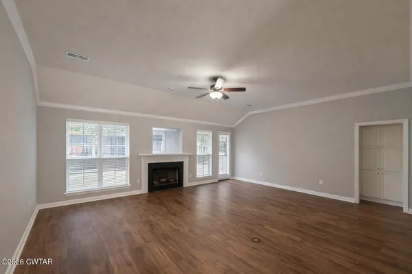 $265,000 | 237 Executive Drive, Jackson, TN 38305