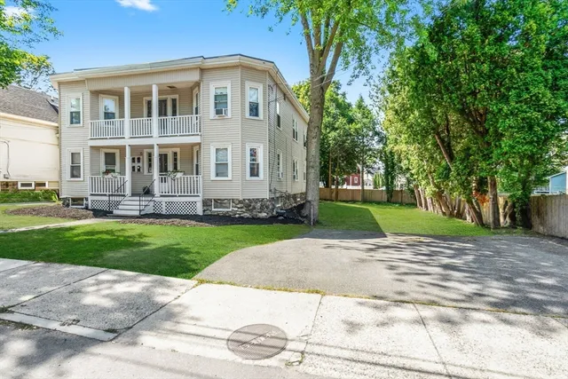 $1,299,900 | 508 Elliott Street, Beverly, MA 01915