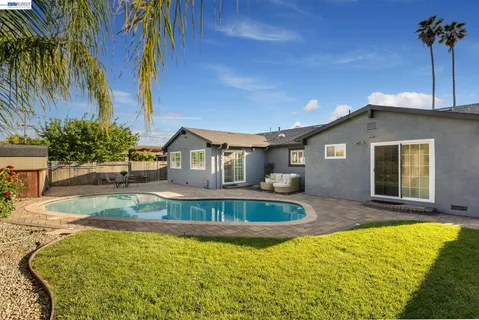 $1,299,998 | 8617 Briarwood Lane, Dublin, CA 94568