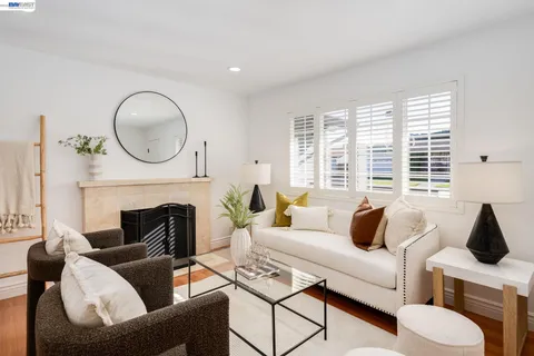 $1,299,998 | 8617 Briarwood Lane, Dublin, CA 94568