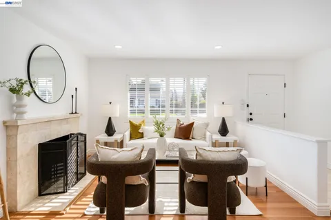 $1,299,998 | 8617 Briarwood Lane, Dublin, CA 94568