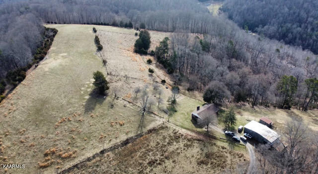 590 Johnson Road Tazewell, TN 37879 - Photo 10 of 44 IMG_5244