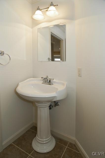 3216 Fox Hill Road Easton, PA 18045 - Photo 15 of 50 Gallery Image 15
