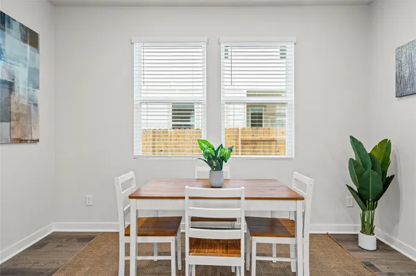 $2,800 | 2086 Alice Jay Way, Round Rock, TX 78665
