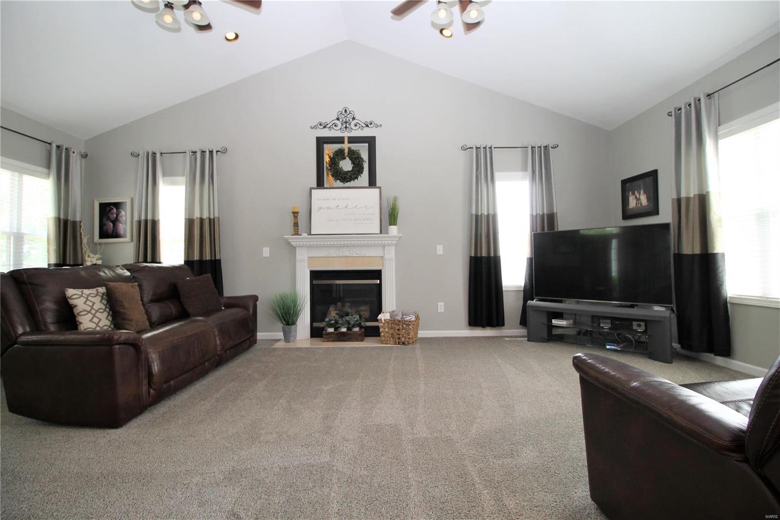 3145 Staunton Road Edwardsville, IL 62025 - Photo 15 of 58 Gallery Image 15