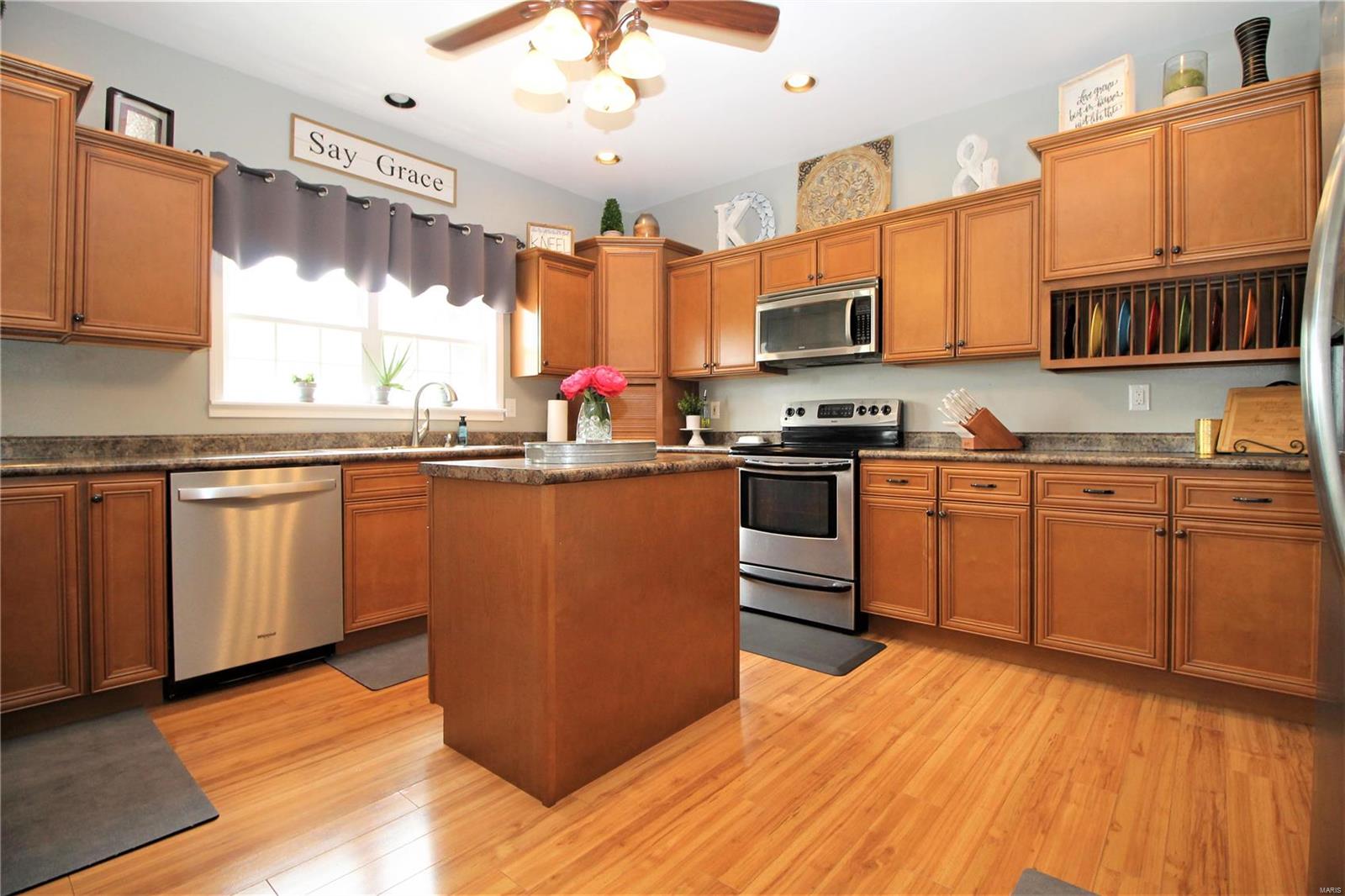 3145 Staunton Road Edwardsville, IL 62025 - Photo 8 of 58 Gallery Image 8