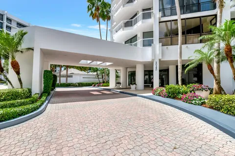 $1,550,000 | 20290 Fairway Oaks Drive, Unit 221, Boca Raton, FL 33434