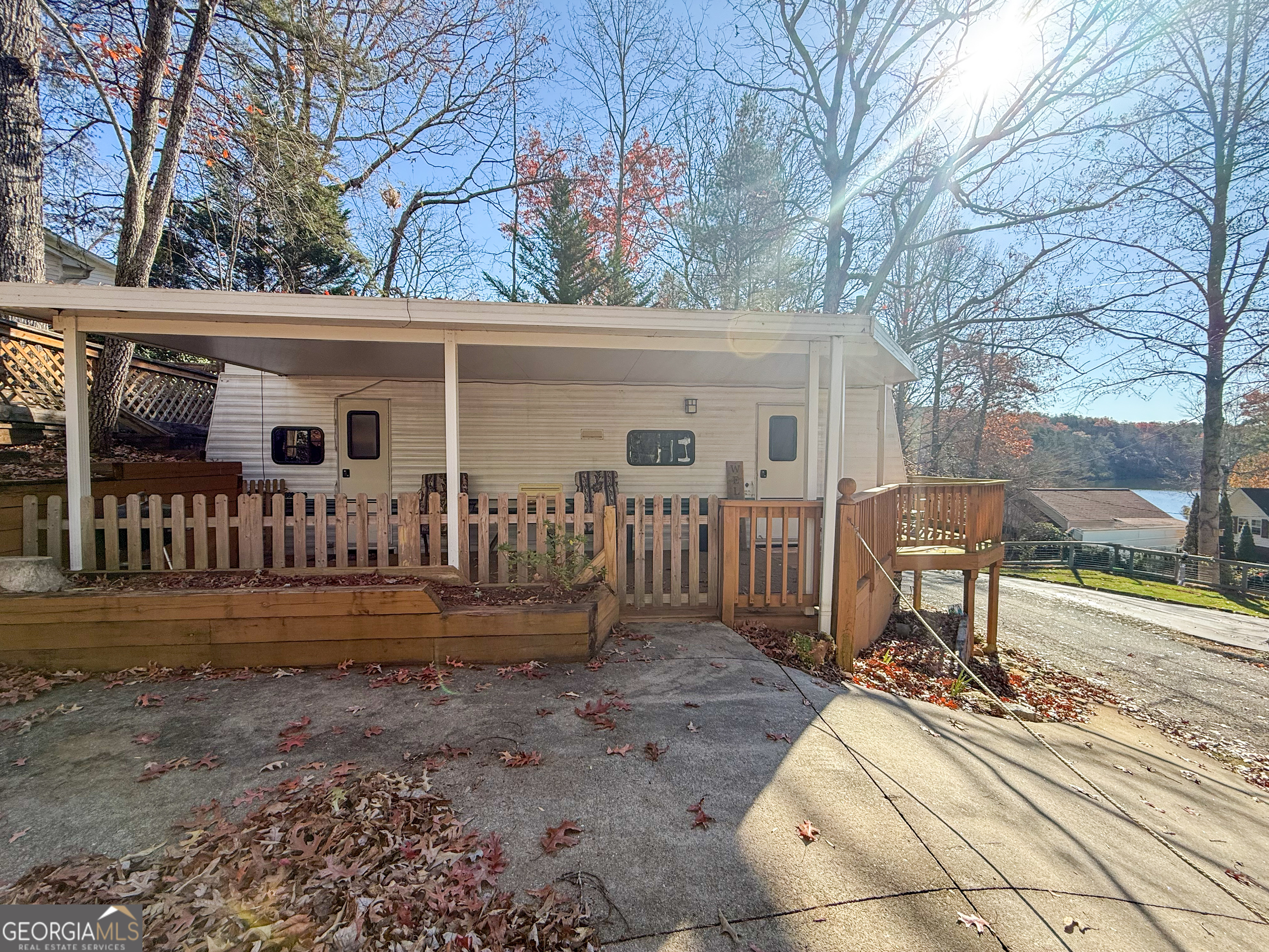 127 Rocky Lane Cleveland, GA 30528 - Photo 3 of 11