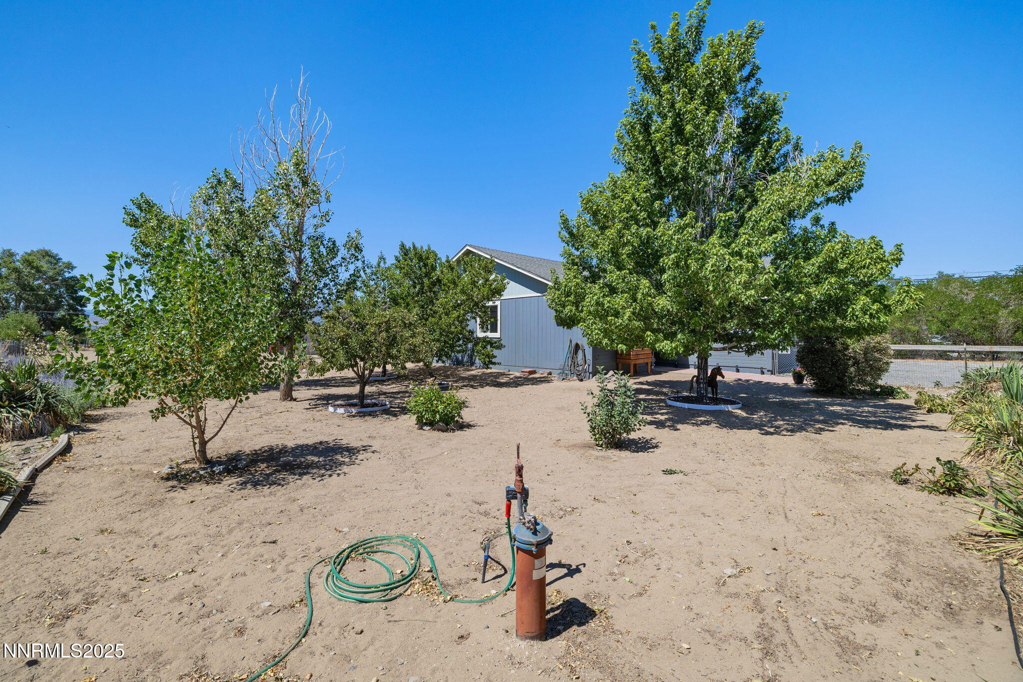 11610 Mistletoe Street Reno, NV 89506 - Photo 24 of 40 18-web-or-mls-11610 Mistletoe-5