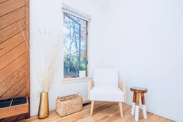 $45,000 | 67 Edwards Hole Road, East Hampton, NY 11937