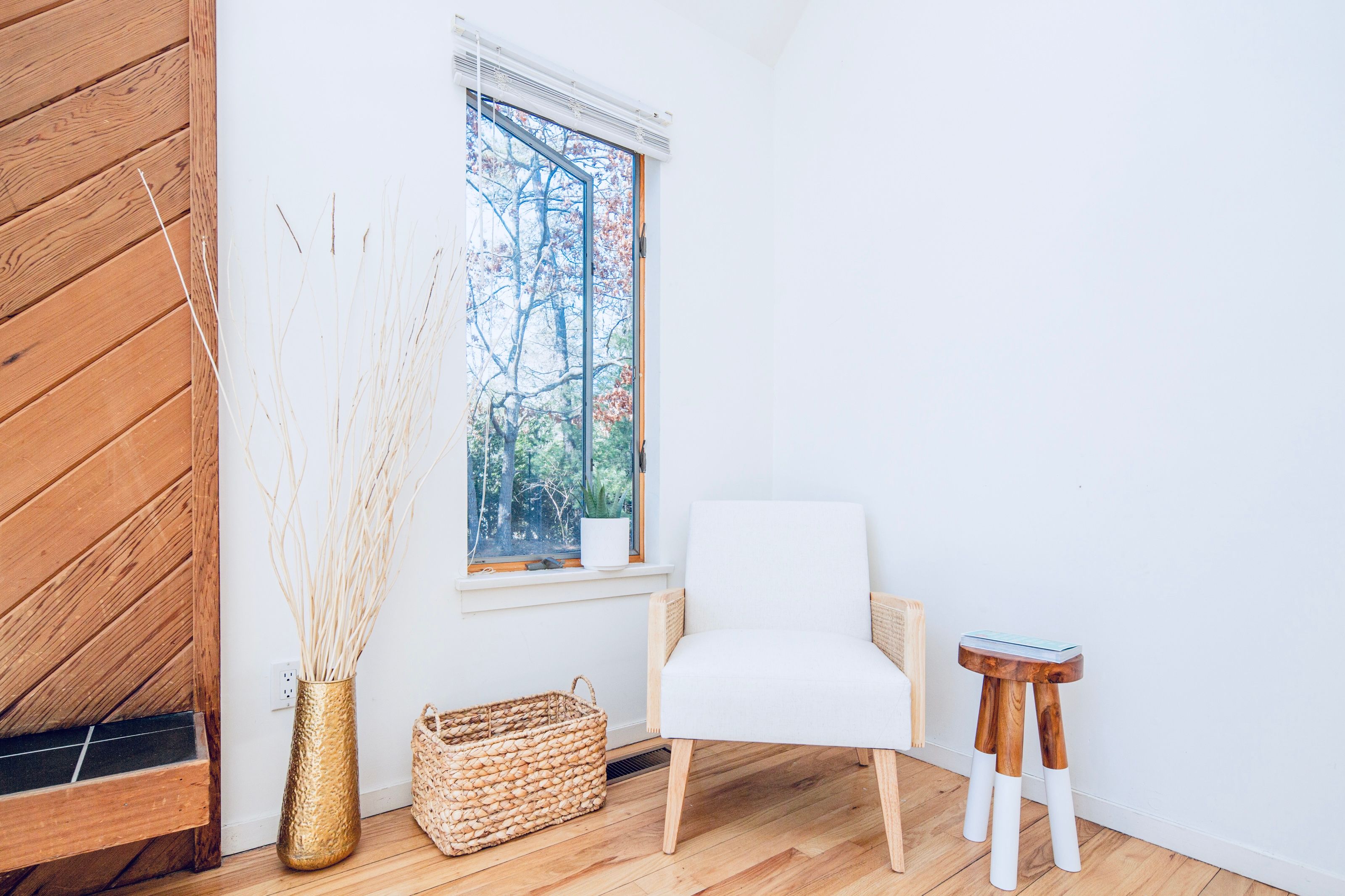 67 Edwards Hole Road East Hampton, NY 11937 - Photo 13 of 36