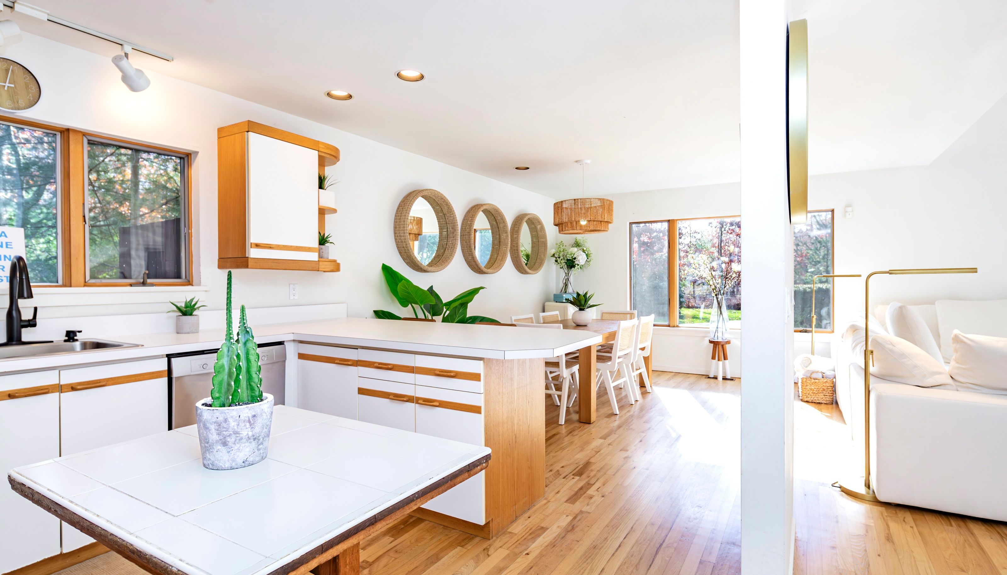 67 Edwards Hole Road East Hampton, NY 11937 - Photo 17 of 36