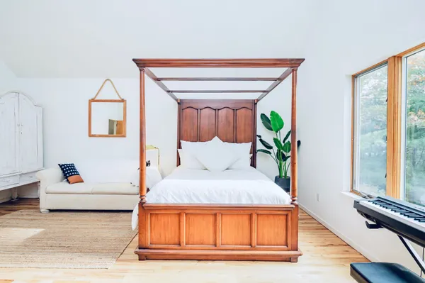 $45,000 | 67 Edwards Hole Road, East Hampton, NY 11937