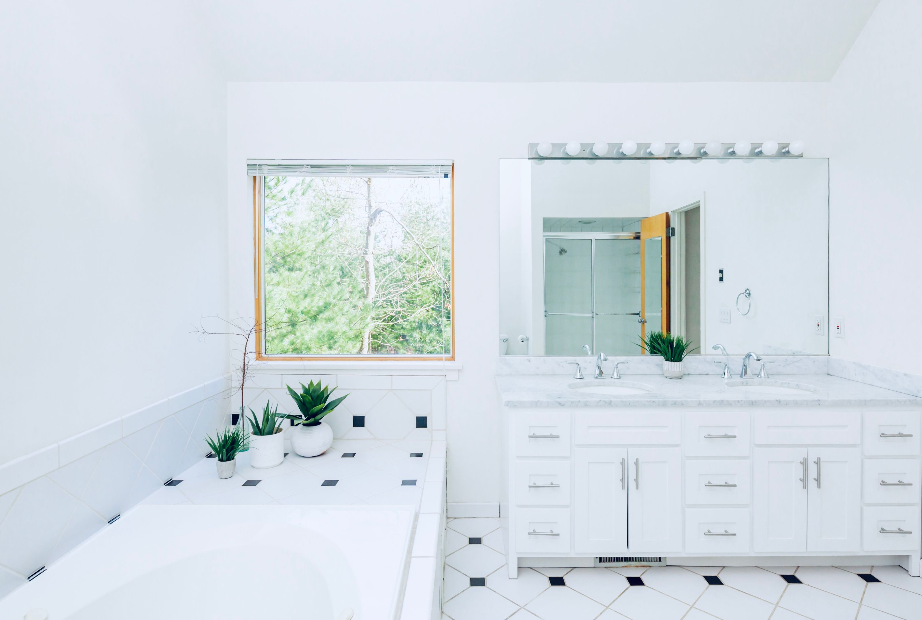 67 Edwards Hole Road East Hampton, NY 11937 - Photo 24 of 36