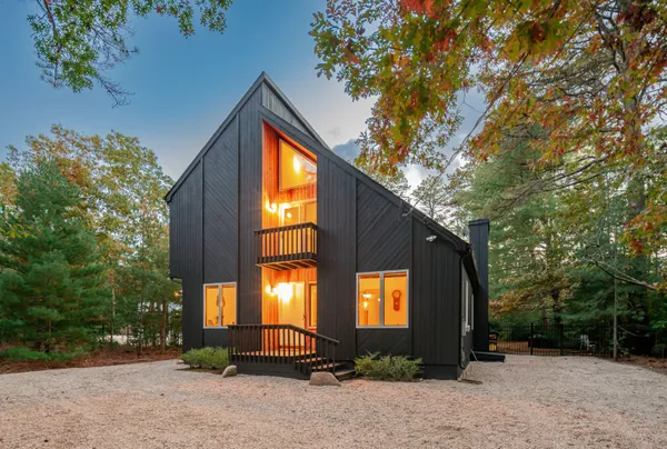 $45,000 | 67 Edwards Hole Road, East Hampton, NY 11937