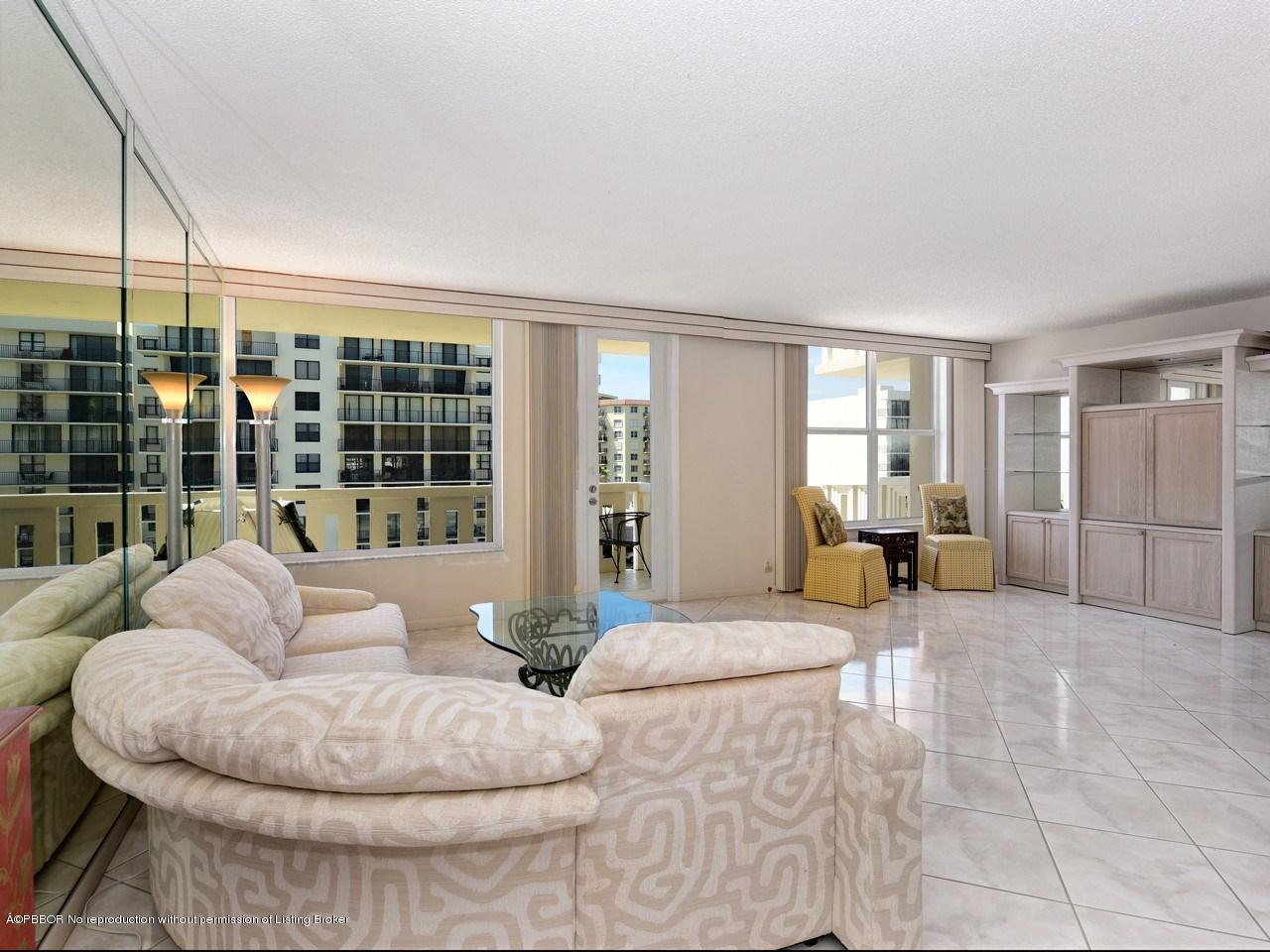 3450 South Ocean Boulevard, Unit 410 Palm Beach, FL 33480 - Photo 8 of 21 a living room with furniture and dining table