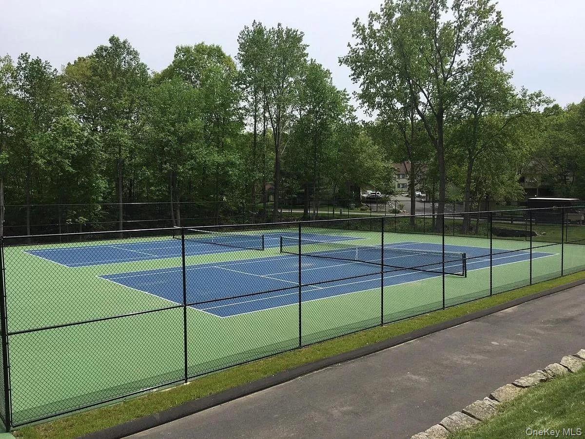 314 Boulder Ridge Road South Salem, NY 10590 - Photo 24 of 26 Tennis courts