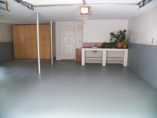 54 Juniper Road Ashburnham, MA 01430 - Photo 20 of 26 a dining room with furniture and a kitchen space