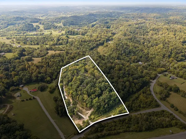 $1,500,000 | 3895 Johnson Hollow Road, Thompson's Station, TN 37179