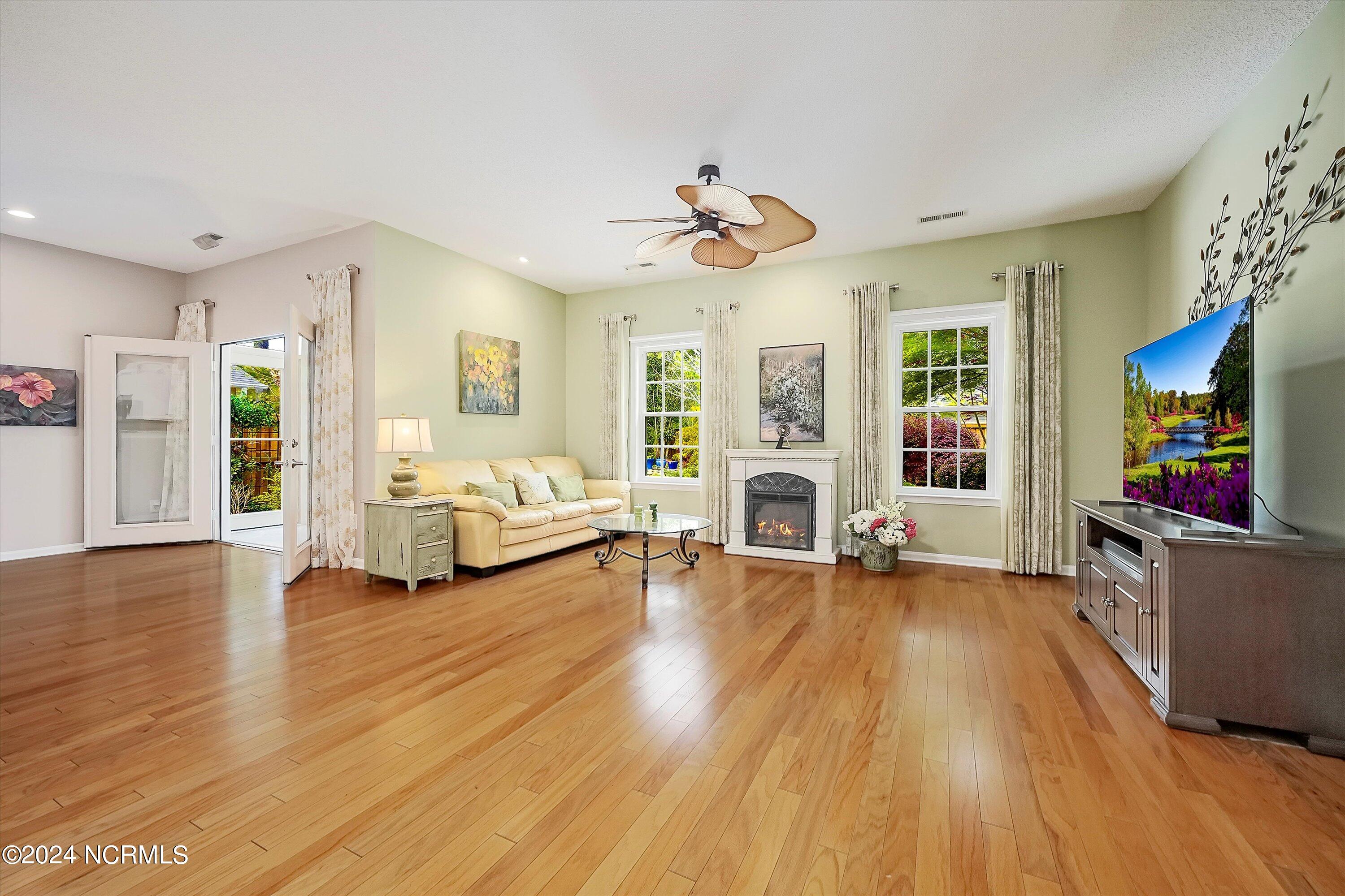 1017 Maplechase Drive Leland, NC 28451 - Photo 4 of 36 4