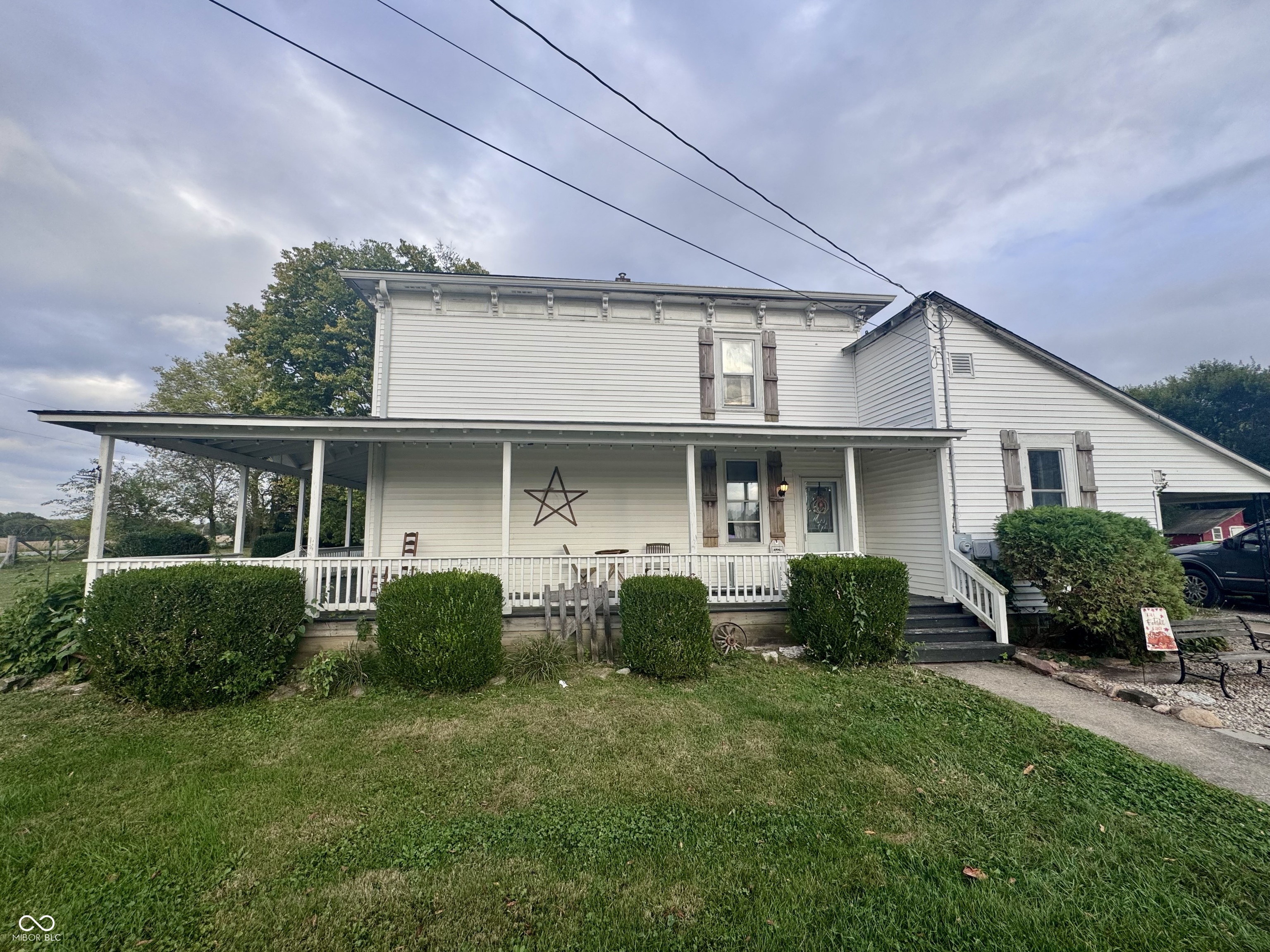 3725 Traction Road Crawfordsville, IN 47933 - Photo 4 of 36