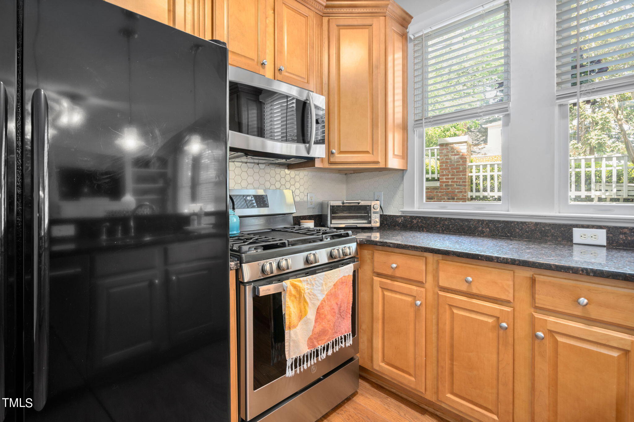 505 Florence Street, Unit 101 Raleigh, NC 27603 - Photo 20 of 33 35-web-or-mls-505-florence-st-101