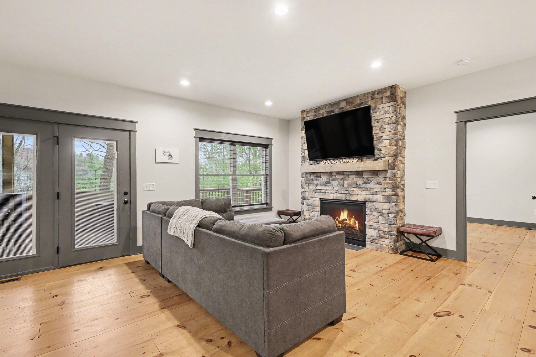 6274 Longbridge Road Pentwater, MI 49449 - Photo 10 of 48 014_file_9580